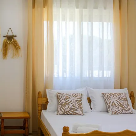 Nano Appartement Golem (Tirana)